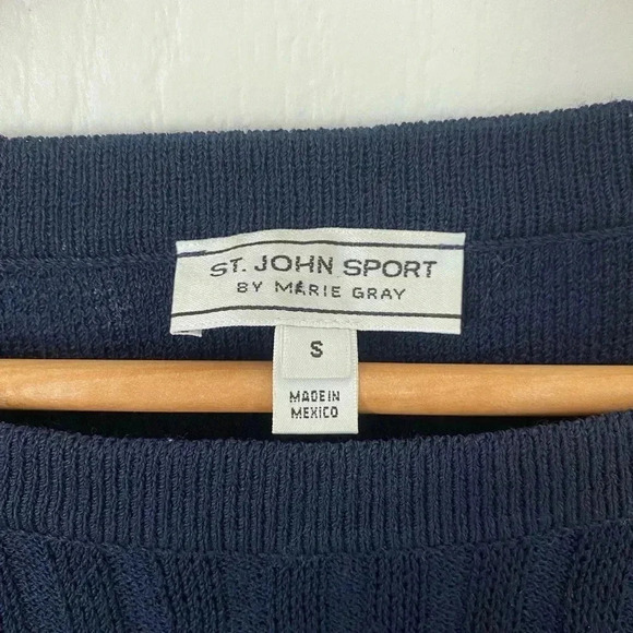 St. John Sport Marie Grey Boat Neck Knit Top - Picture 7 of 7